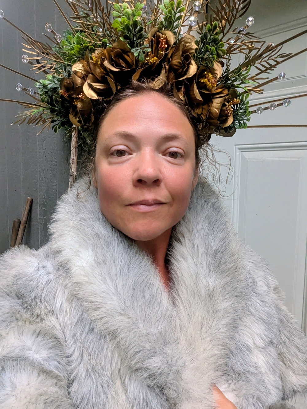 Gold Floral Goddess Headpiece - Picture 4 of 4